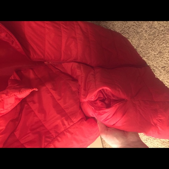 Red puffer jacket - Picture 3 of 3